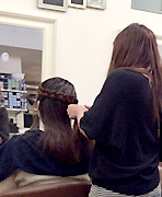 編み込み中